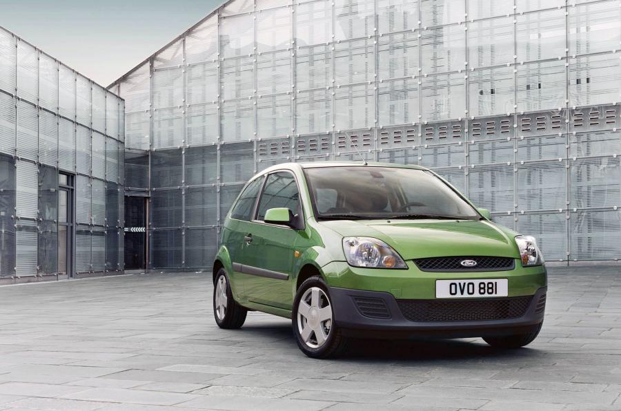  Ford Fiesta 2006 года  (фото 26 из 42)